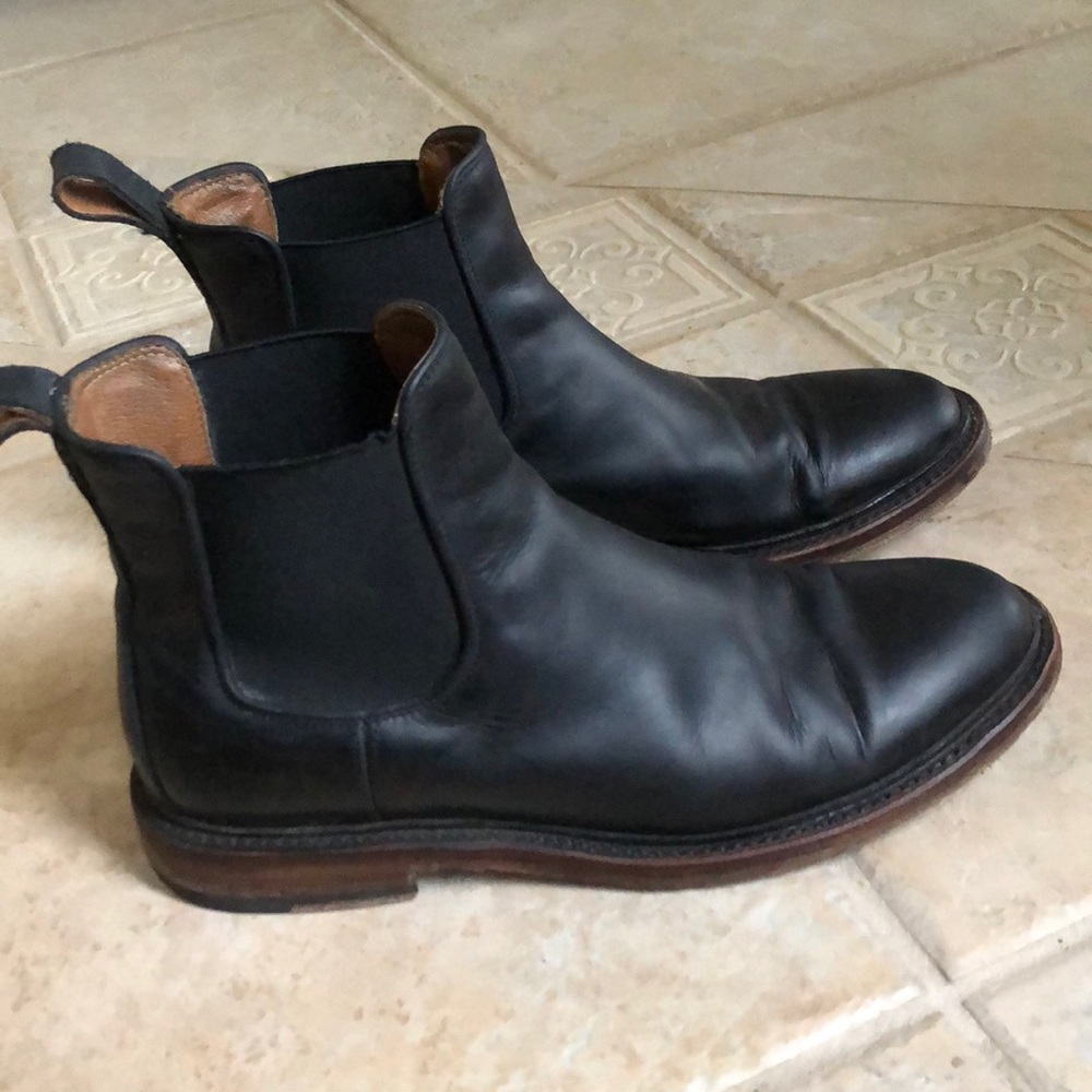 Frye James Chelsea Boots